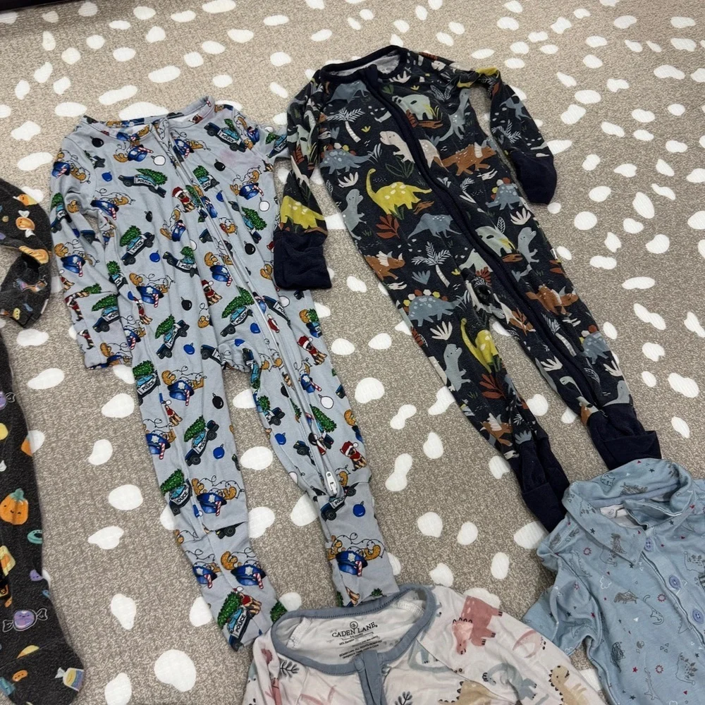 Lot of 7 bamboo footies coverall baby boy angel dear cath kid hat dinosaur zippy